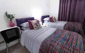 West Highland Apartments Milngavie - The Nevis
